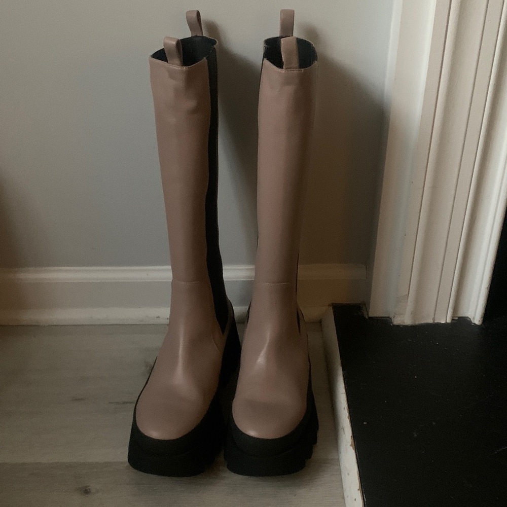 Paloma Barcelona tall leather platform boots size 39 chunky pull on beige Bibi - Picture 3 of 9